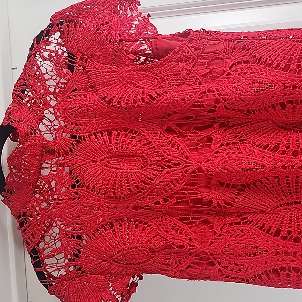 Venus Women Red Lace Short Sleeve Dress Size 10 - Picture 4 of 9